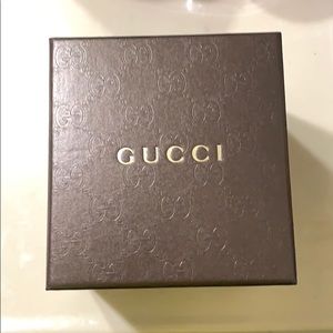 Men Gucci silver watch